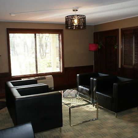 Royal Brock Hotel กวัลฟ์ ภายนอก รูปภาพ