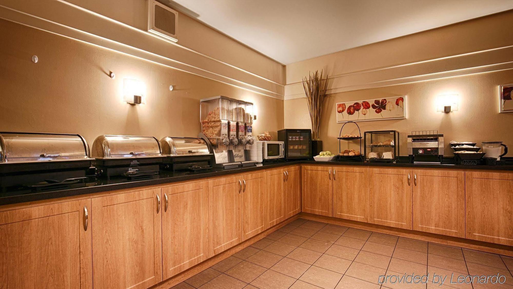 Royal Brock Hotel กวัลฟ์ ภายนอก รูปภาพ