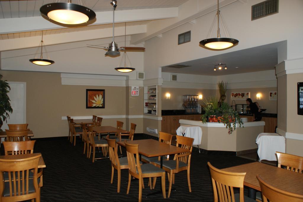 Royal Brock Hotel กวัลฟ์ ภายนอก รูปภาพ