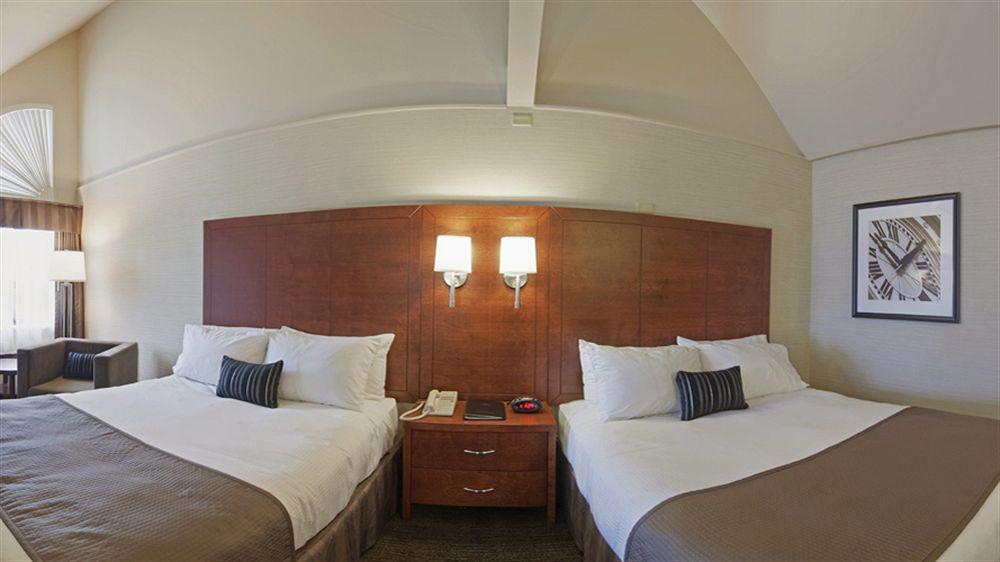 Royal Brock Hotel กวัลฟ์ ภายนอก รูปภาพ